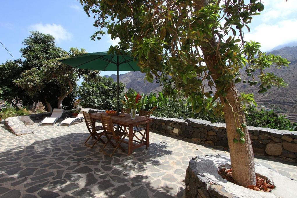 Casa Rural Los Aromos - Wunderschones Landhaus Mit Meerblick Hermigua Luaran gambar