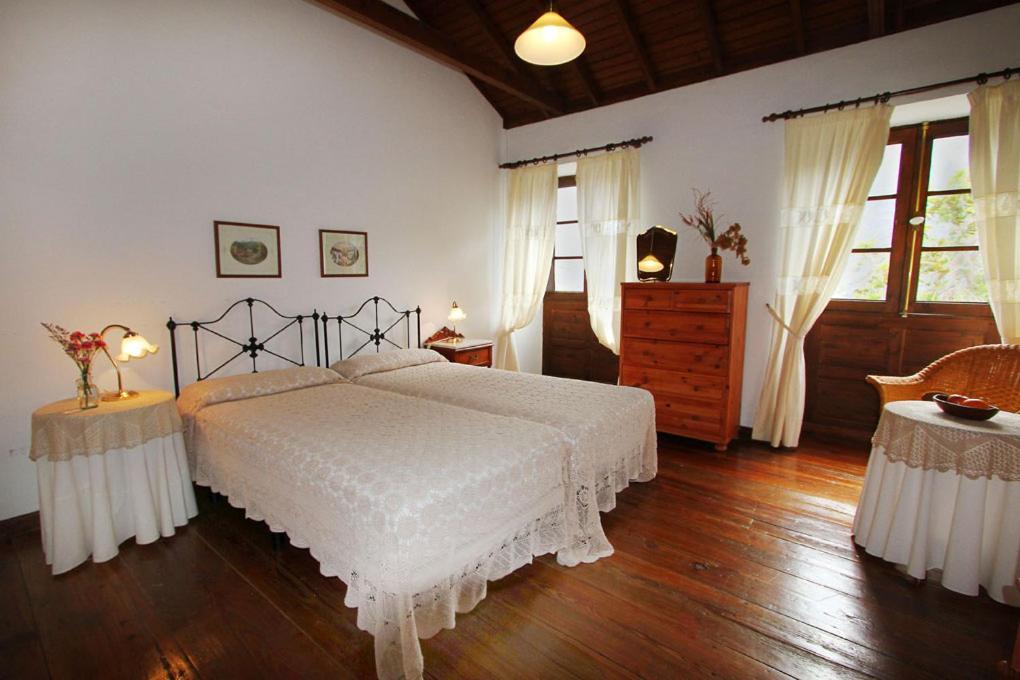 Casa Rural Los Aromos - Wunderschones Landhaus Mit Meerblick Hermigua Luaran gambar